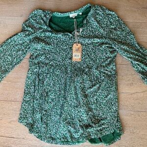 Brand new Fat face UK woman Green Floral Long Sleeve Top